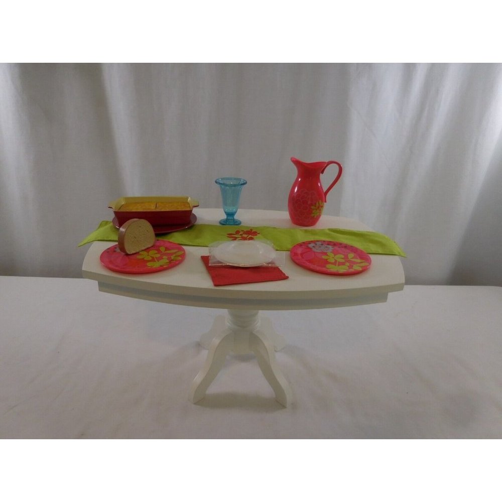 American Girl 18"‎ Doll Retired 2011 Dining Room Table + Runner + Lasagna Set
